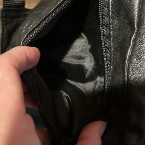 💰BOGO FREE Men’s Women’s Unisex Buxton Leather Crossbody or Shoulder Bag - Picture 5 of 14